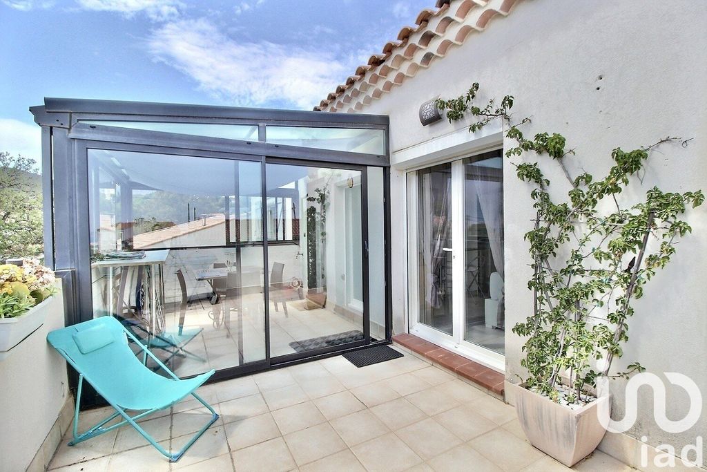 Achat appartement à vendre 3 pièces 74 m² - La Ciotat