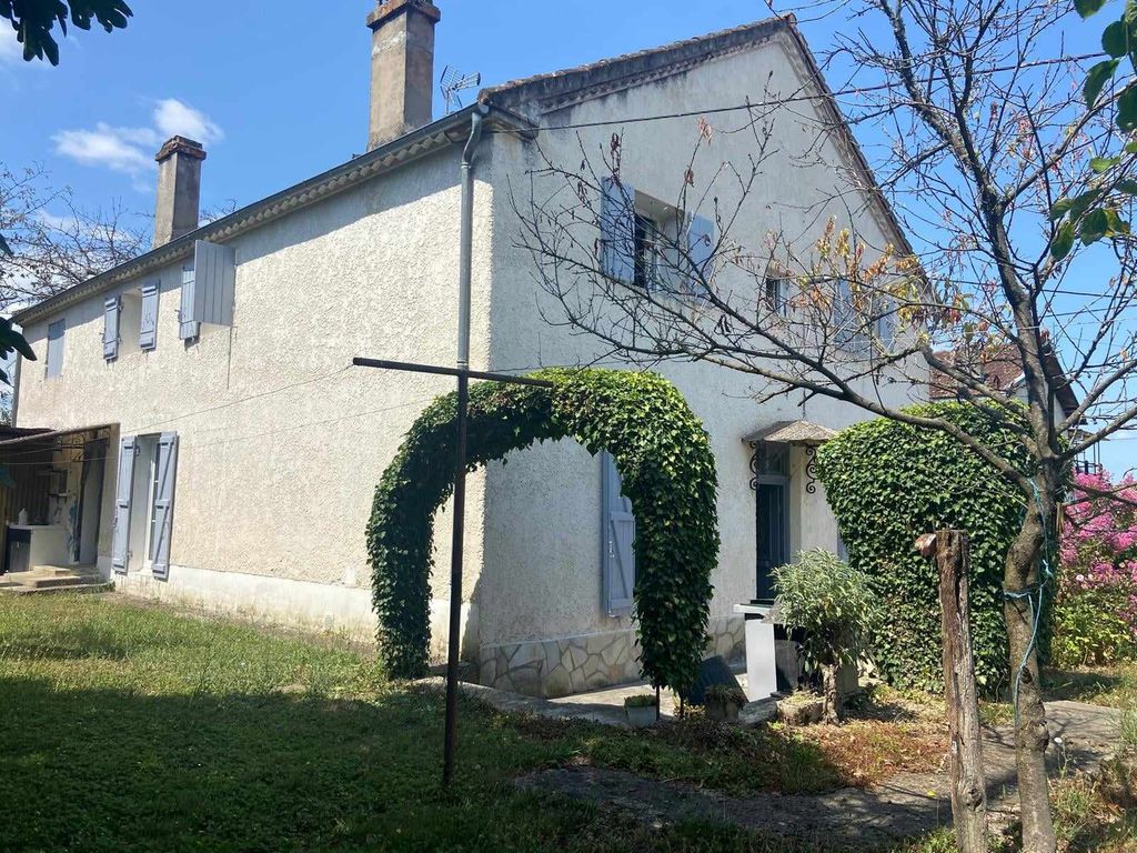 Achat maison à vendre 5 chambres 140 m² - Barbaste