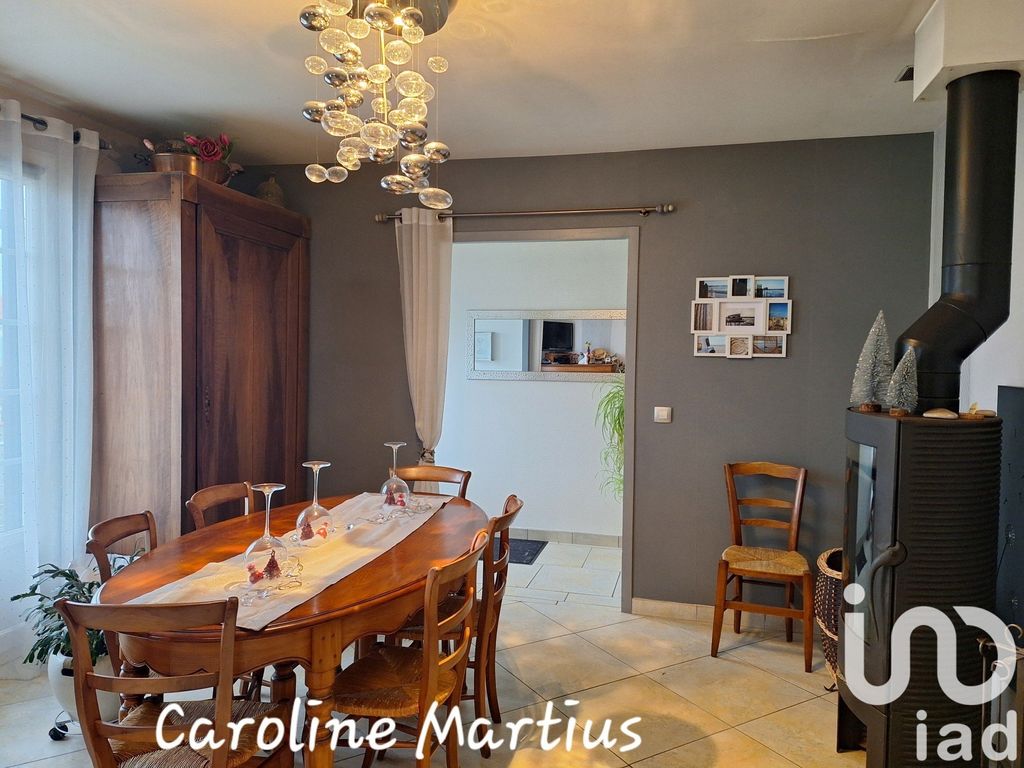 Achat maison à vendre 4 chambres 135 m² - Esnandes