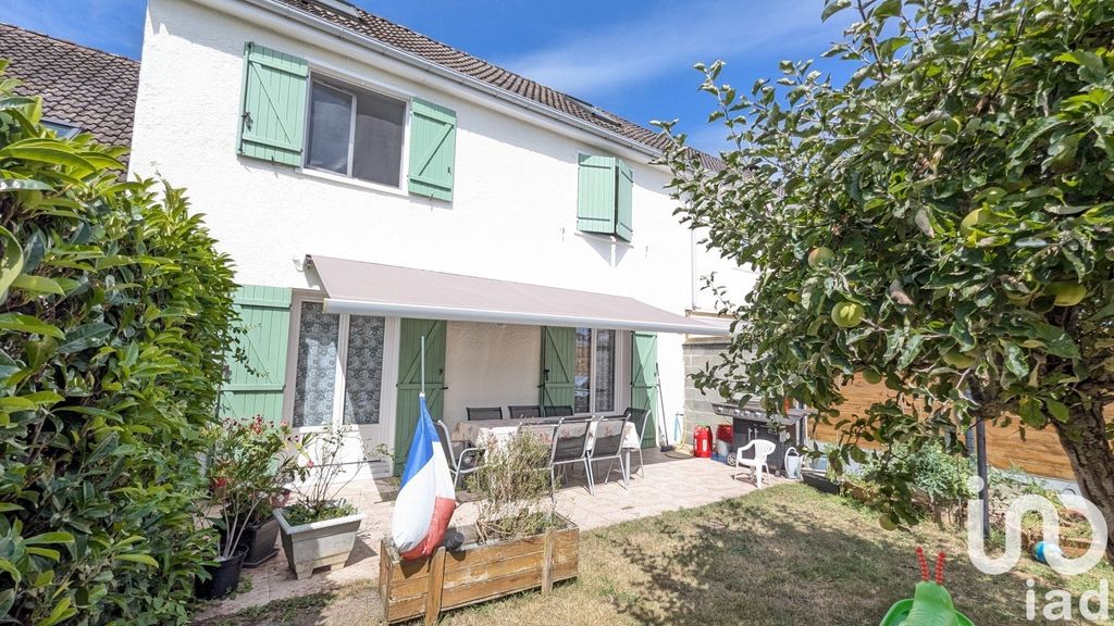 Achat maison à vendre 4 chambres 116 m² - Saint-Aubin-lès-Elbeuf