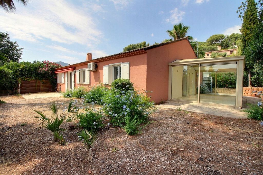 Achat maison à vendre 4 chambres 111 m² - La Valette-du-Var