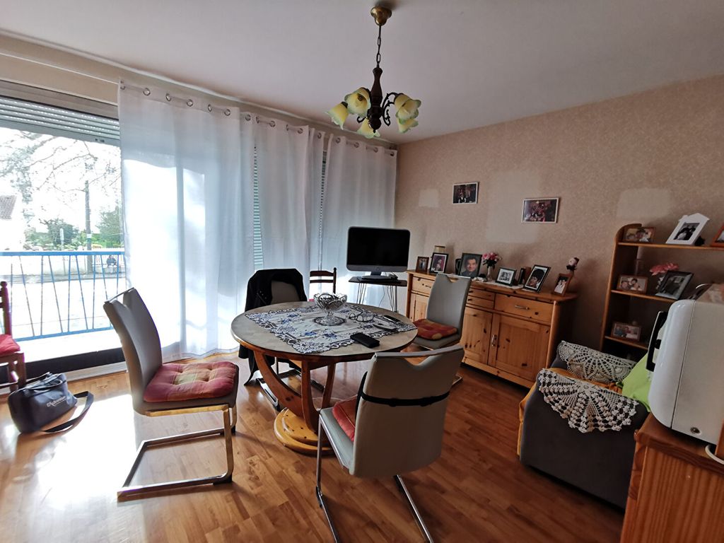 Achat appartement à vendre 3 pièces 69 m² - Rochefort