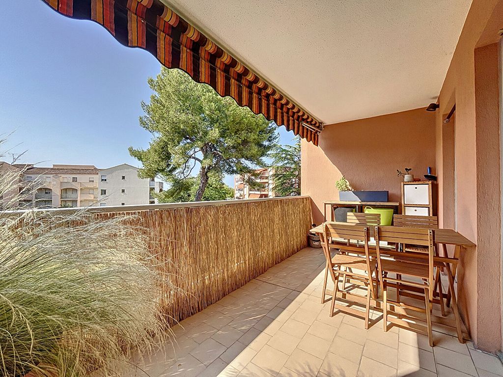 Achat appartement à vendre 3 pièces 69 m² - Antibes