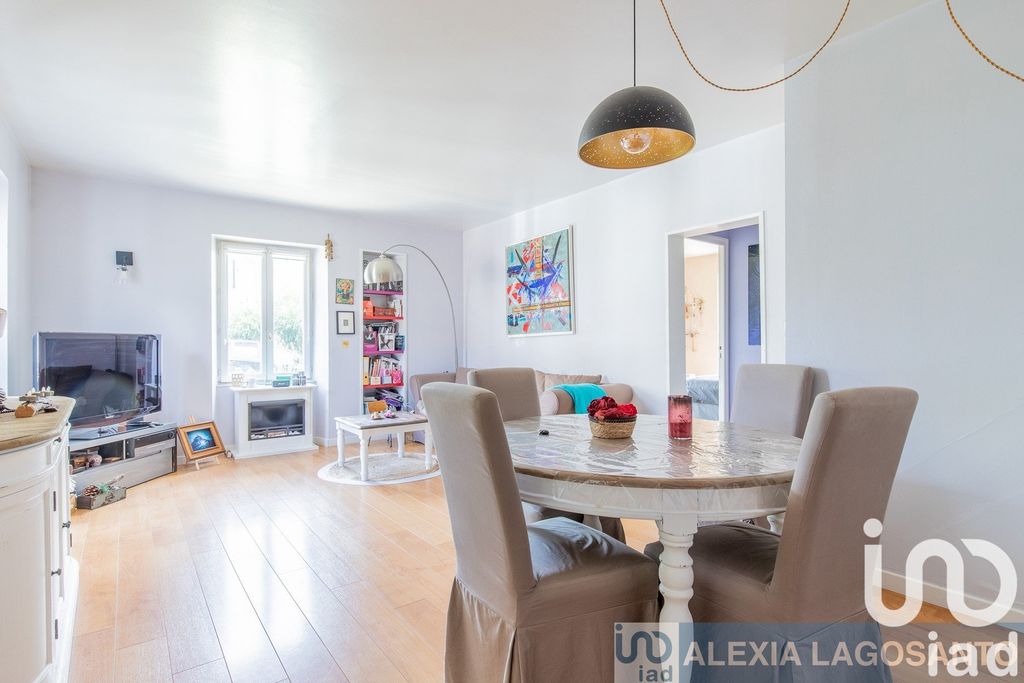 Achat maison à vendre 4 chambres 110 m² - Saint-Germain-lès-Corbeil