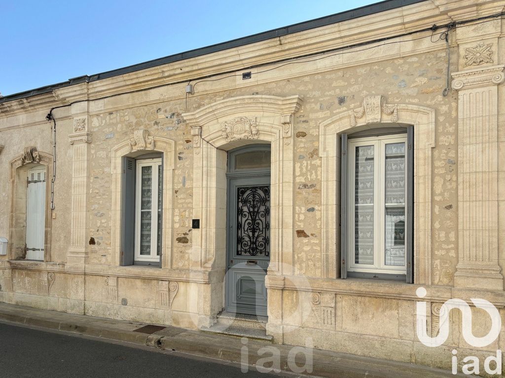 Achat maison à vendre 2 chambres 75 m² - La Tremblade