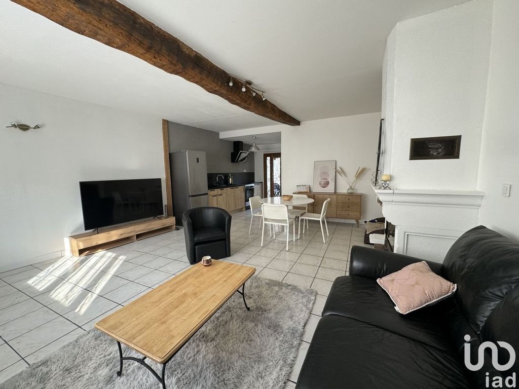 Achat maison à vendre 4 chambres 117 m² - Villeneuve-sur-Bellot