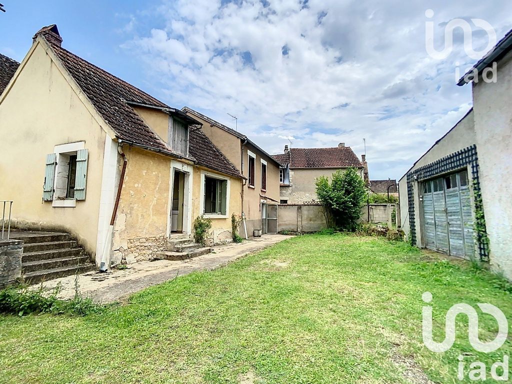 Achat maison à vendre 4 chambres 151 m² - Merry-sur-Yonne