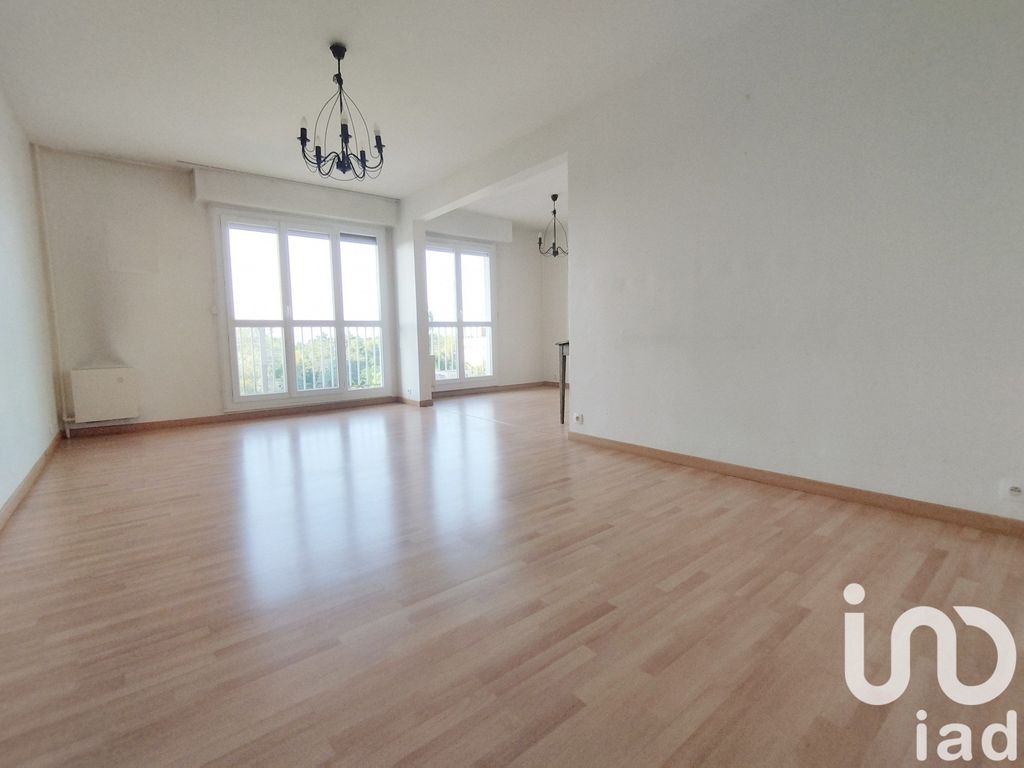 Achat appartement à vendre 5 pièces 97 m² - Les Ulis