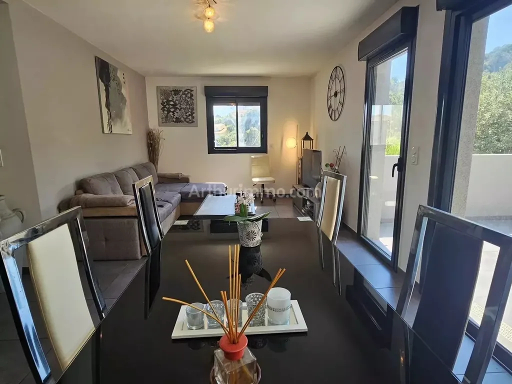 Achat appartement à vendre 3 pièces 70 m² - Bastia