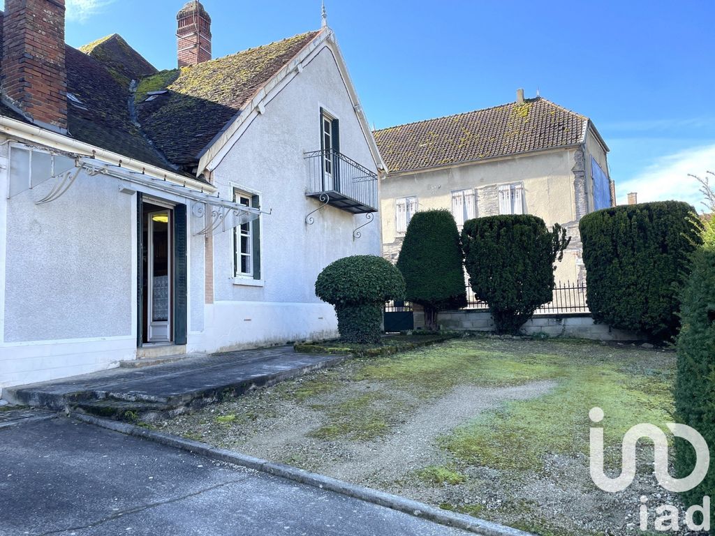 Achat maison à vendre 3 chambres 117 m² - Ervy-le-Châtel