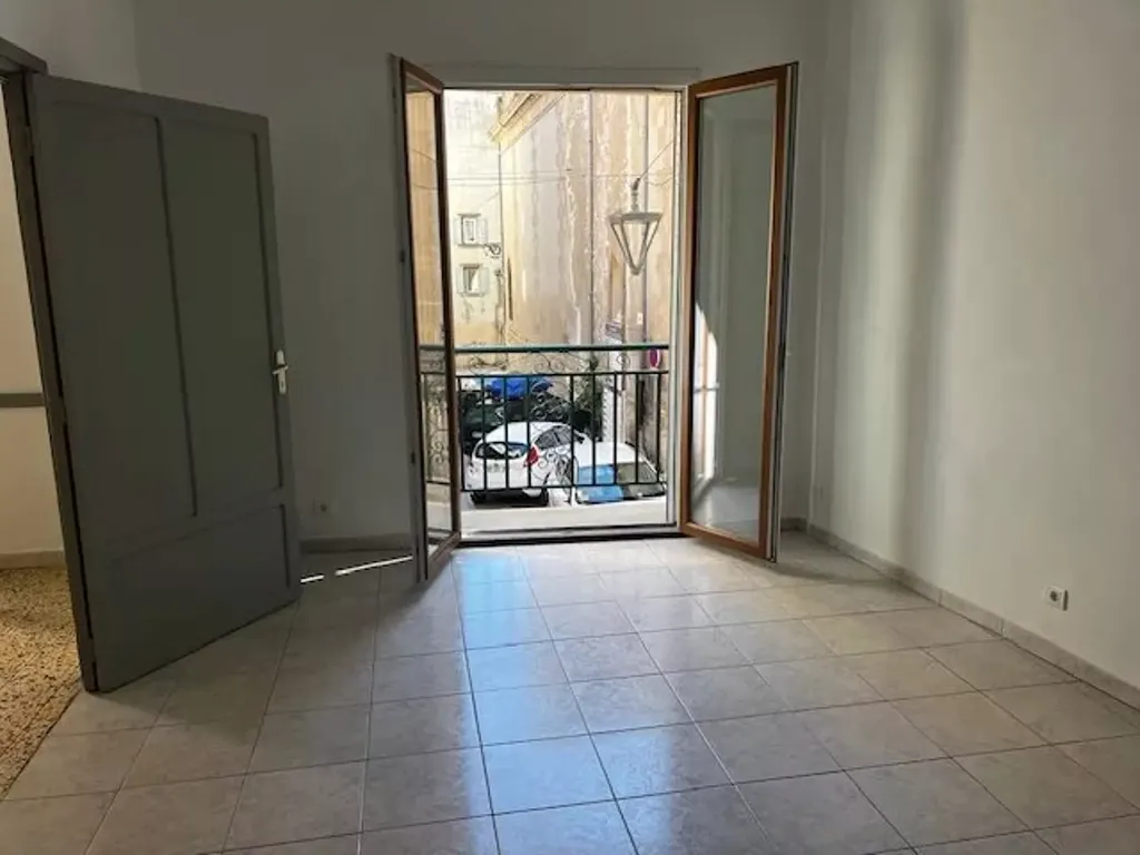 Achat appartement à vendre 3 pièces 55 m² - Lodève