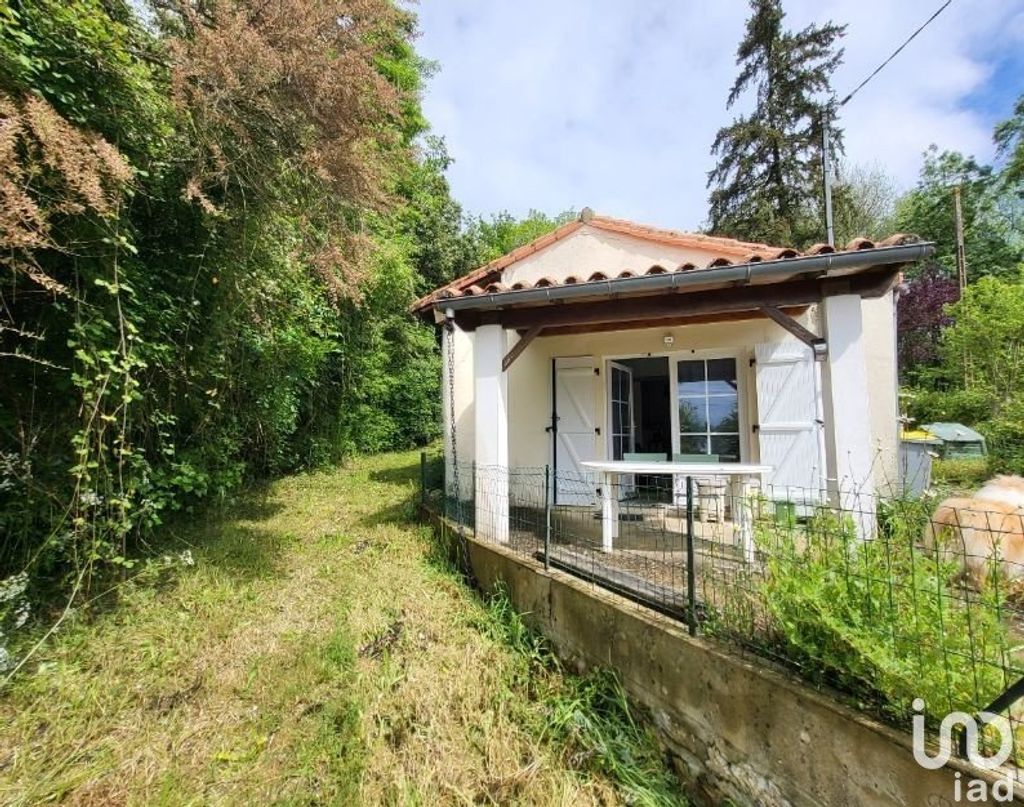 Achat maison à vendre 1 chambre 64 m² - Foussais-Payré