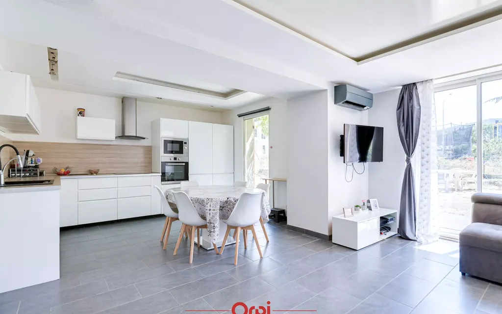 Achat maison à vendre 3 chambres 107 m² - Marseille 13ème arrondissement