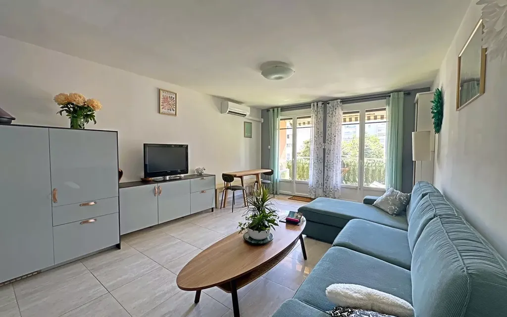 Achat appartement à vendre 3 pièces 71 m² - Marseille 8ème arrondissement