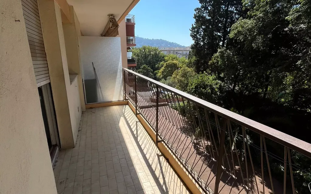 Achat appartement à vendre 3 pièces 57 m² - Cannes