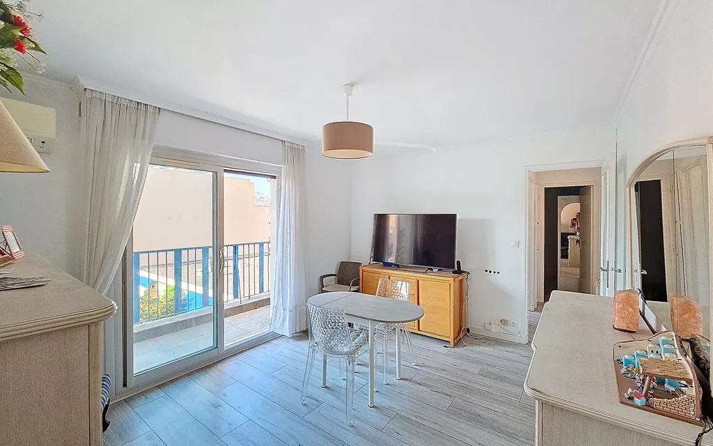 Achat appartement à vendre 2 pièces 40 m² - Antibes