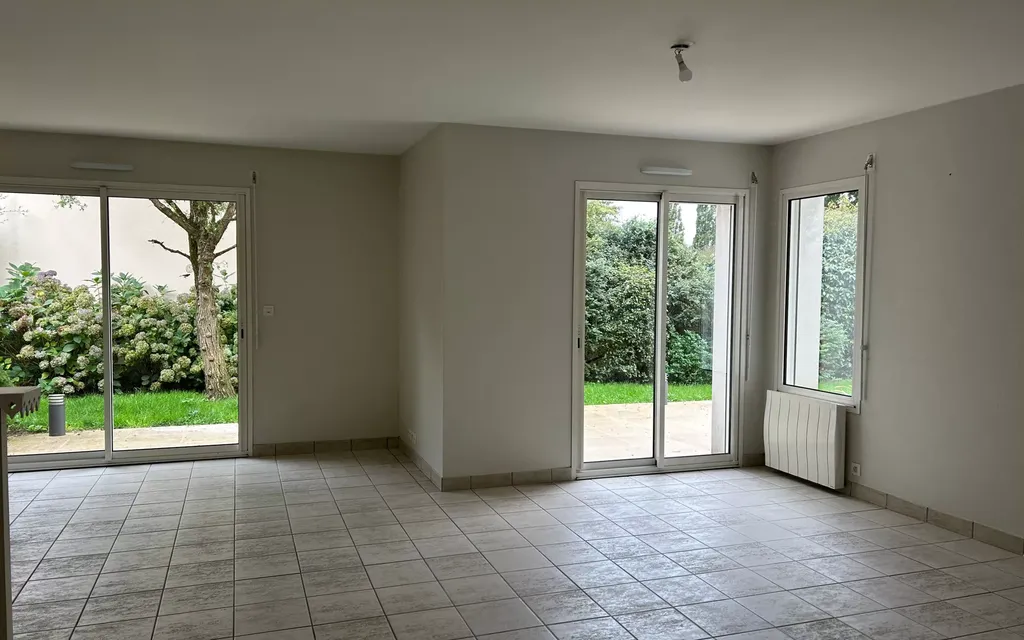 Achat maison à vendre 3 chambres 105 m² - Séné