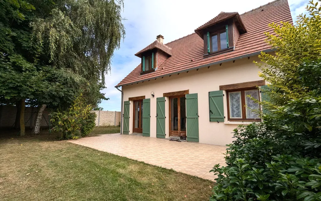 Achat maison à vendre 4 chambres 112 m² - Caen