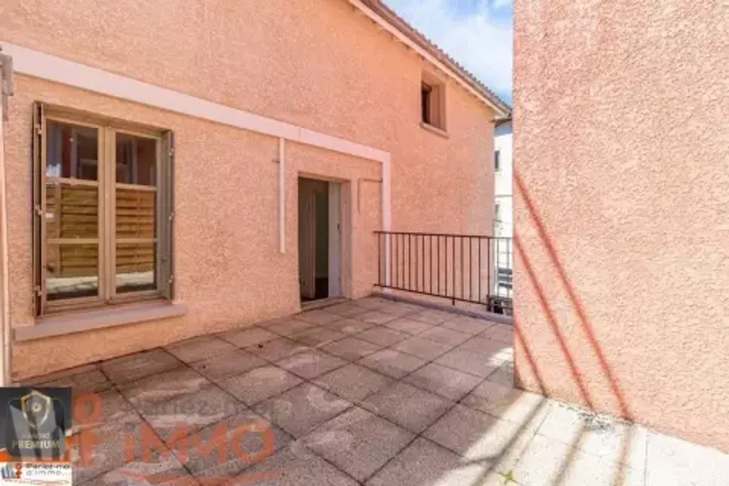 Achat appartement à vendre 3 pièces 55 m² - Tarare