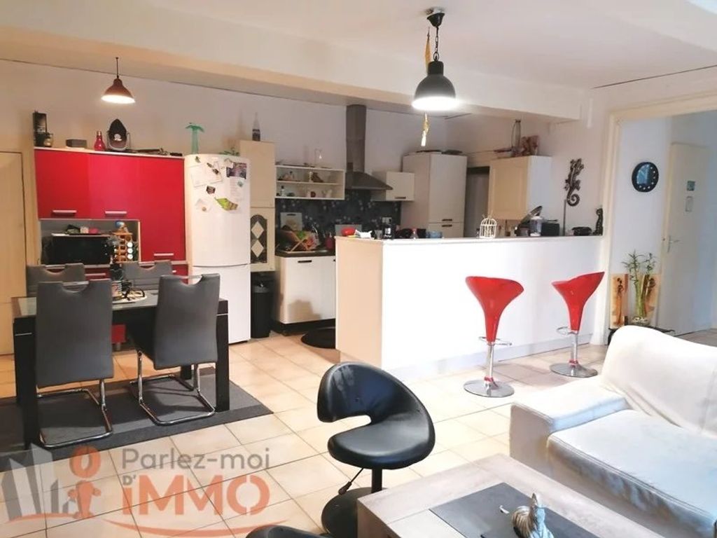 Achat maison à vendre 3 chambres 104 m² - Thizy-les-Bourgs