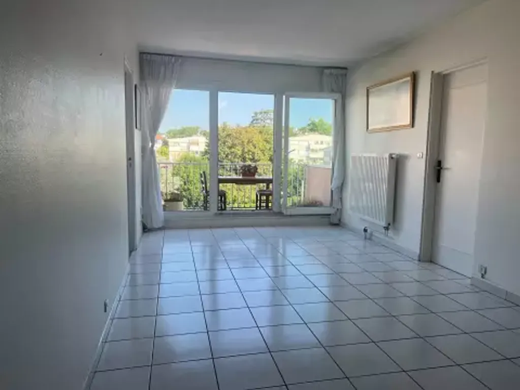 Achat appartement à vendre 3 pièces 61 m² - Besançon