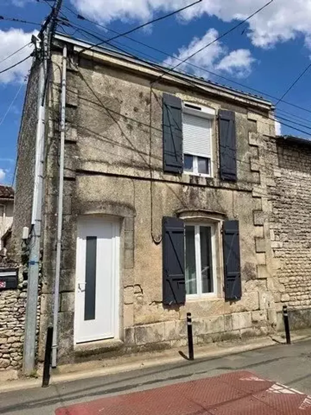 Achat maison à vendre 1 chambre 66 m² - Niort