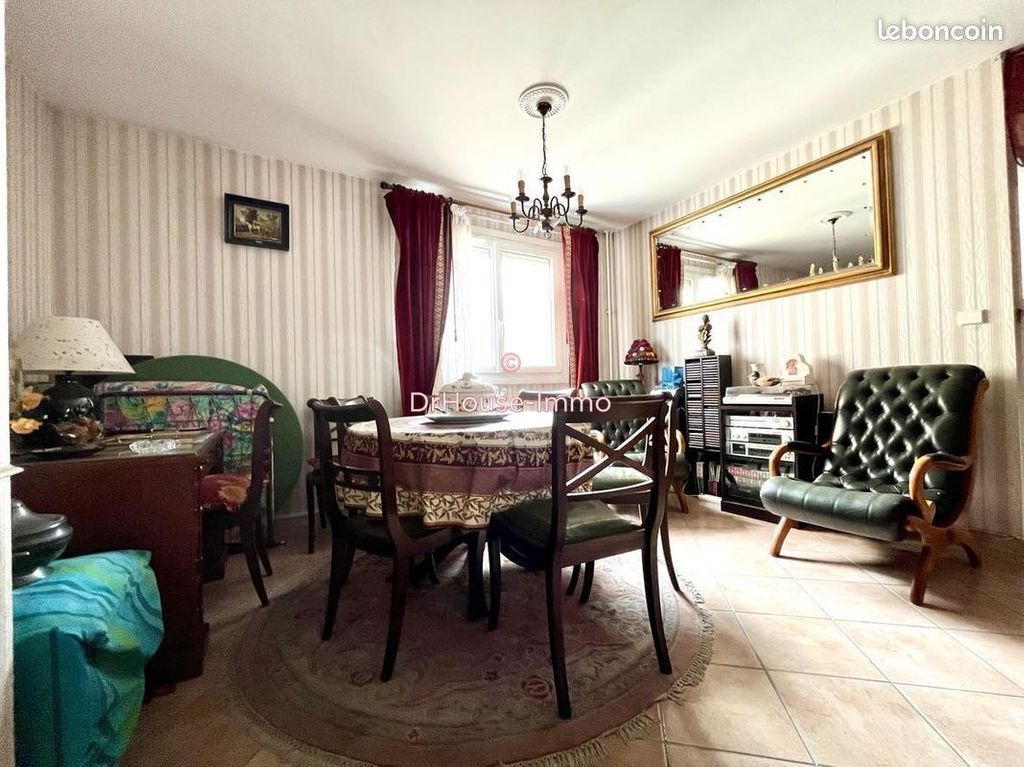 Achat appartement à vendre 4 pièces 85 m² - Vitrolles