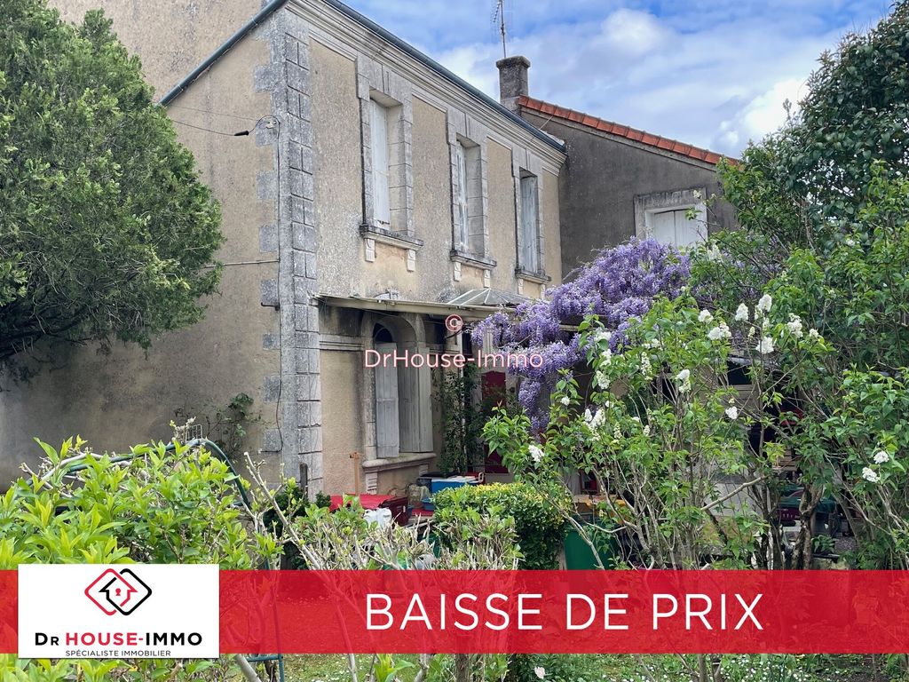 Achat maison à vendre 4 chambres 191 m² - Saint-Yrieix-sur-Charente