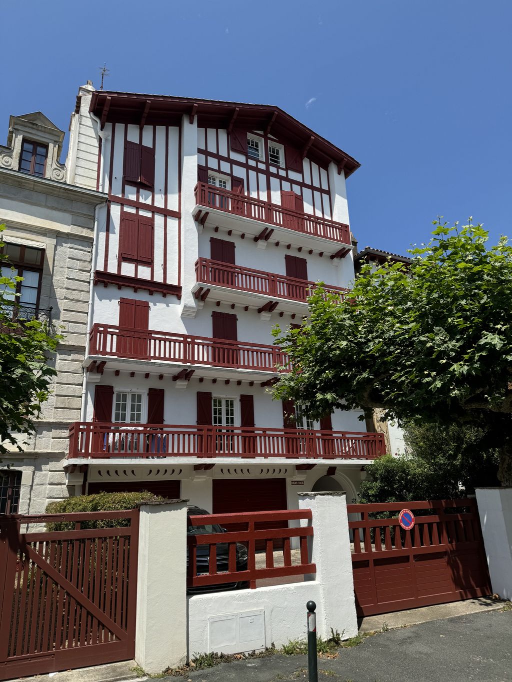 Achat appartement à vendre 4 pièces 96 m² - Saint-Jean-de-Luz