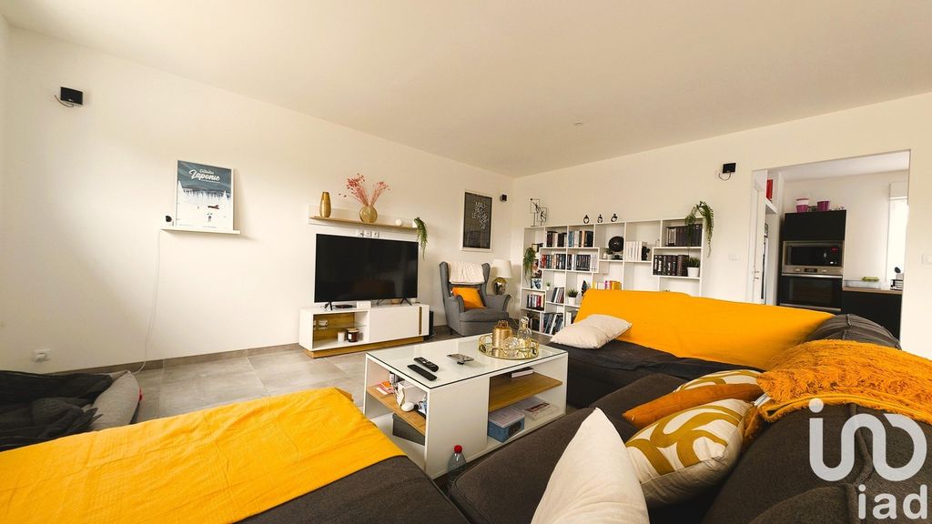 Achat maison à vendre 4 chambres 154 m² - Nouzilly