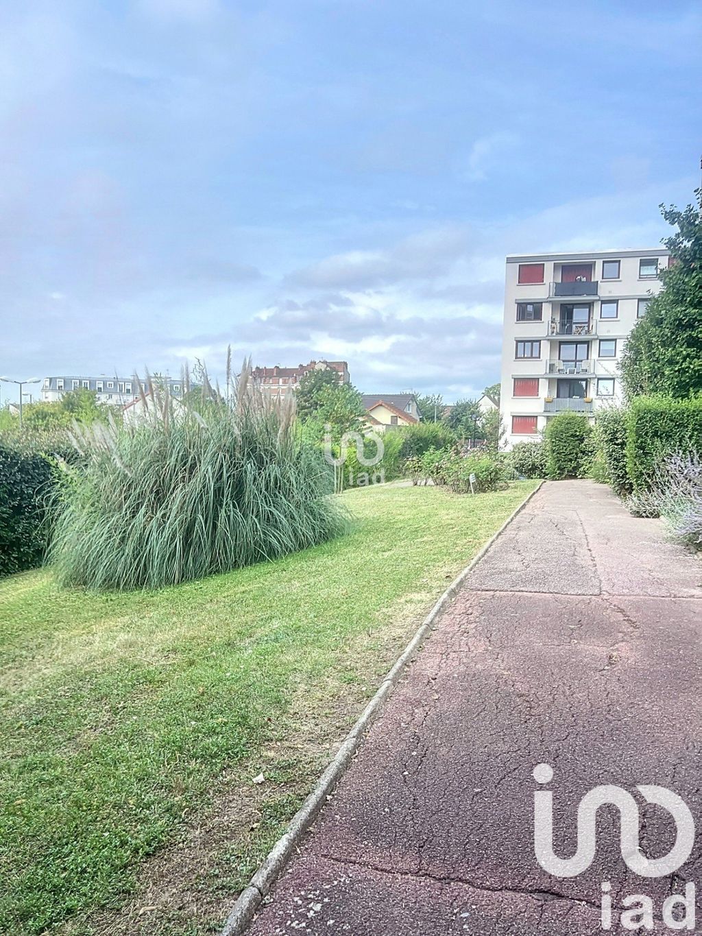 Achat appartement à vendre 2 pièces 44 m² - Deuil-la-Barre