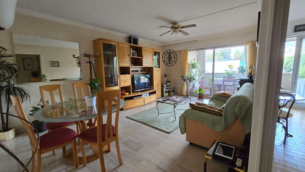 Achat appartement à vendre 3 pièces 64 m² - Nice