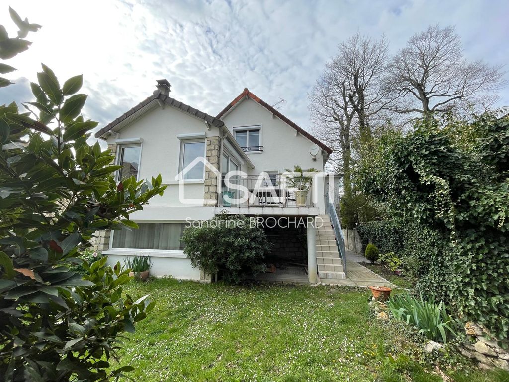 Achat maison à vendre 4 chambres 180 m² - Villiers-sur-Marne