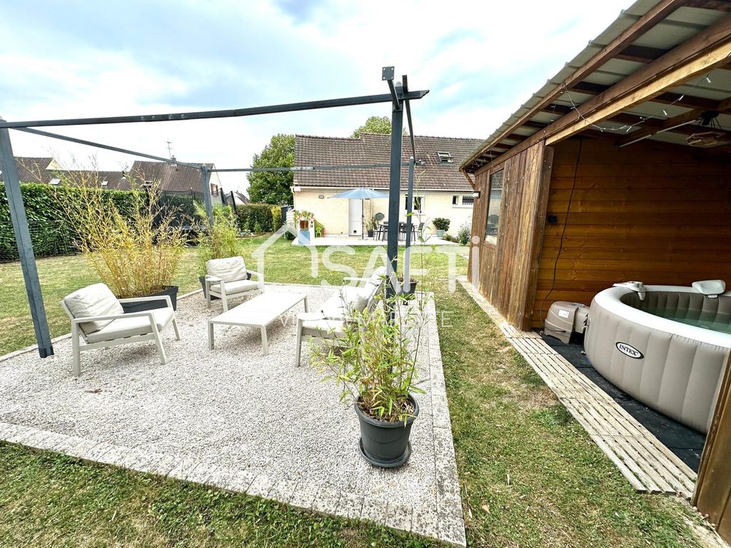 Achat maison à vendre 4 chambres 123 m² - Saint-Leu-d'Esserent