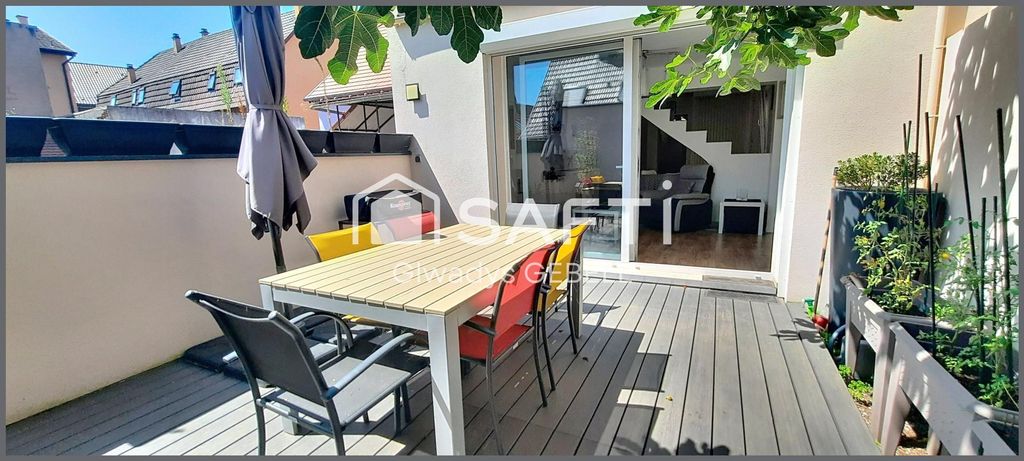 Achat maison à vendre 4 chambres 138 m² - Wintzenheim