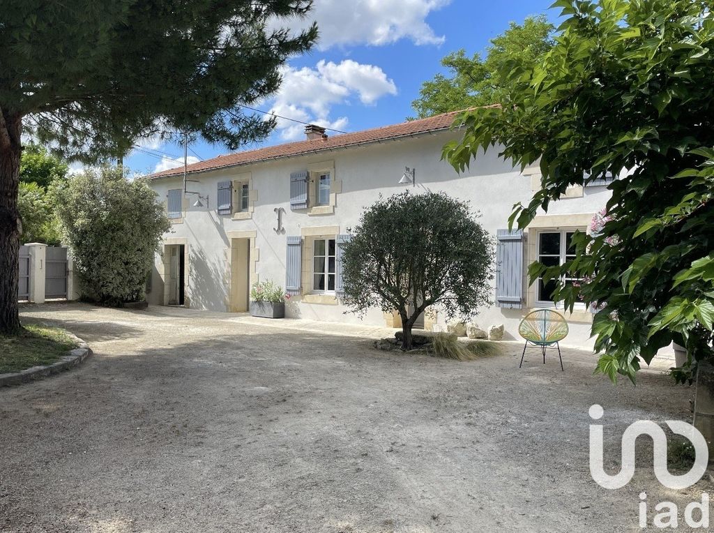 Achat maison à vendre 6 chambres 270 m² - Mauzé-sur-le-Mignon