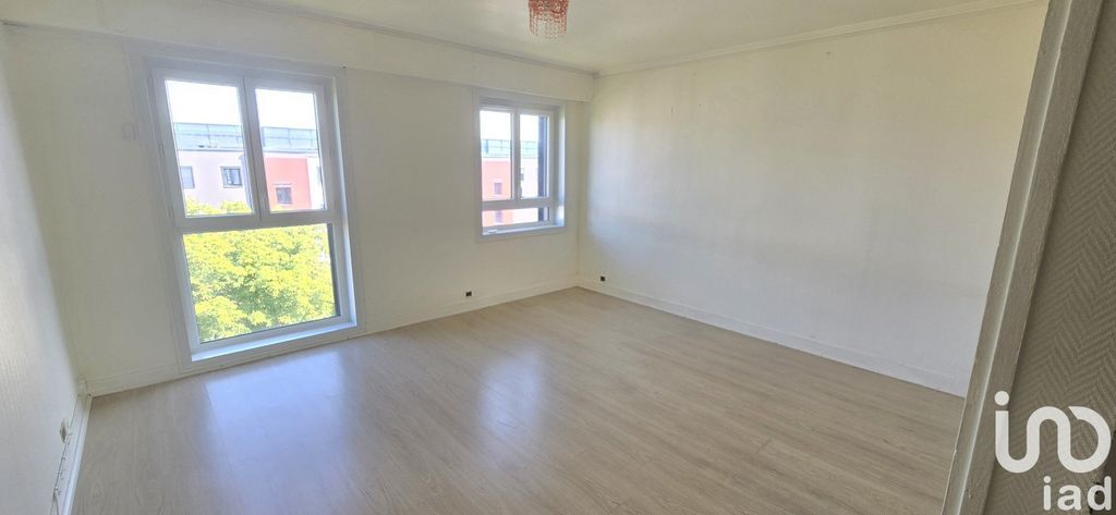 Achat appartement à vendre 3 pièces 61 m² - Saint-Jean-de-la-Ruelle