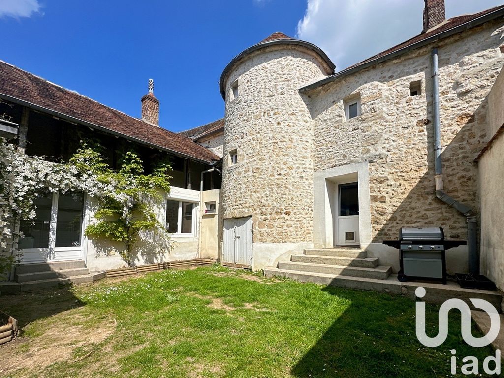 Achat maison à vendre 6 chambres 210 m² - Lorrez-le-Bocage-Préaux