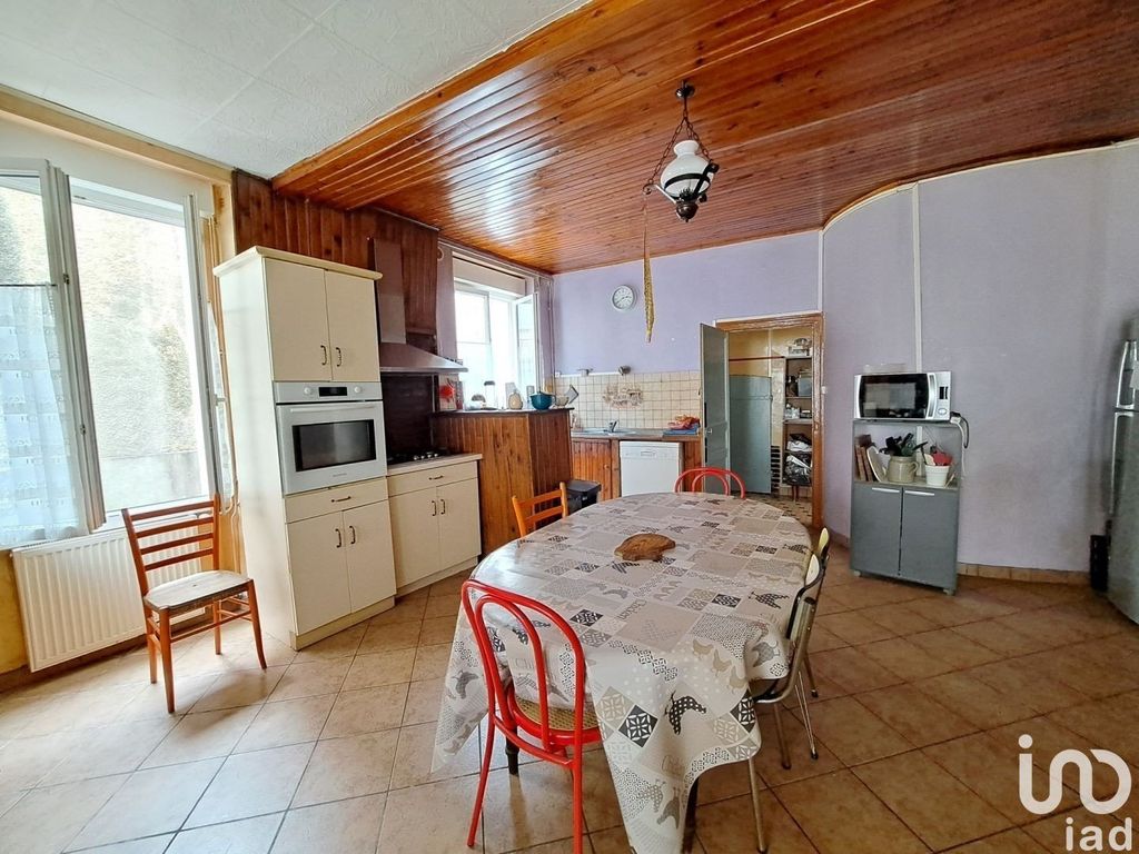 Achat maison à vendre 4 chambres 130 m² - Brienon-sur-Armançon