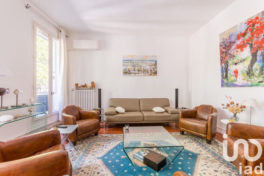 Achat appartement à vendre 5 pièces 124 m² - Aix-en-Provence