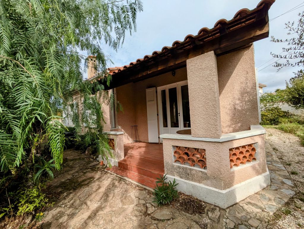 Achat maison à vendre 3 chambres 83 m² - La Londe-les-Maures