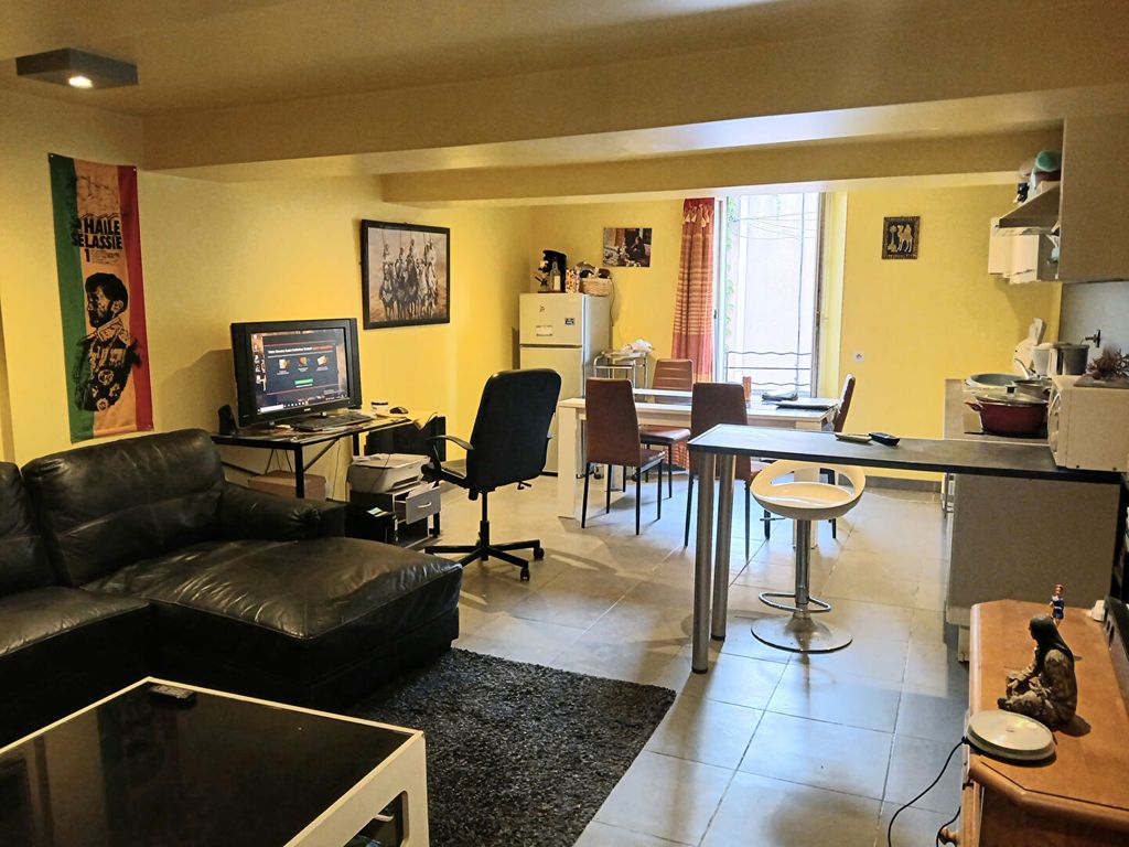 Achat appartement à vendre 3 pièces 61 m² - Le Luc