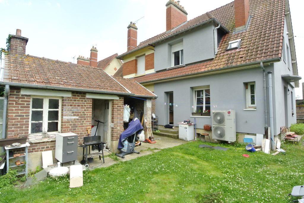 Achat maison à vendre 2 chambres 80 m² - Rosières-en-Santerre