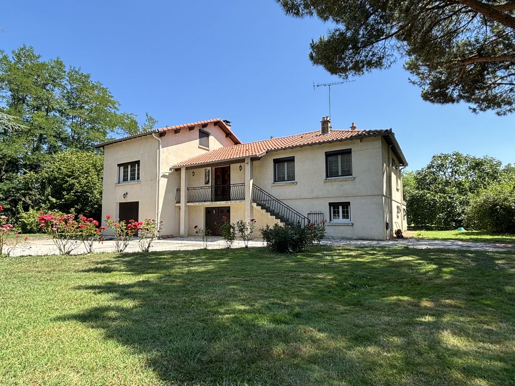 Achat maison à vendre 4 chambres 172 m² - Montauban