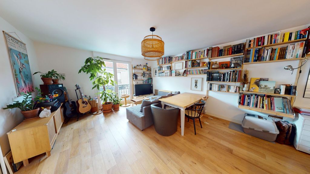 Achat appartement à vendre 3 pièces 63 m² - Pantin