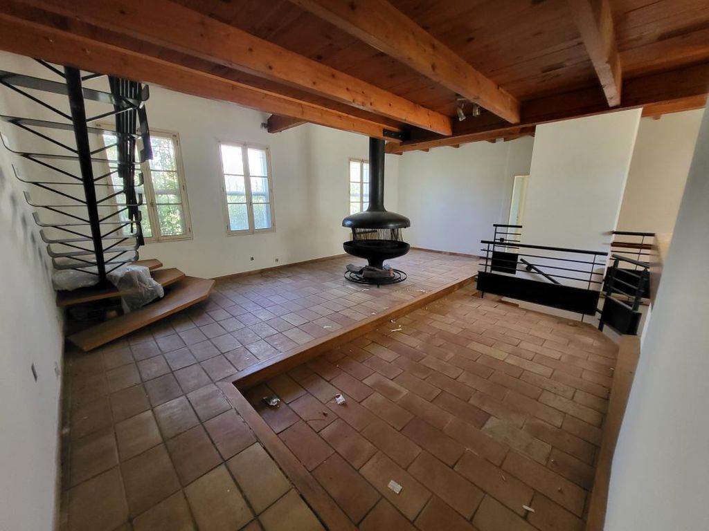 Achat maison à vendre 4 chambres 163 m² - Châteauneuf-les-Martigues