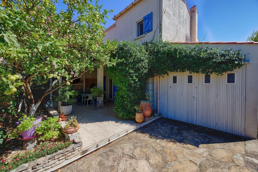 Achat maison à vendre 3 chambres 92 m² - La Ciotat