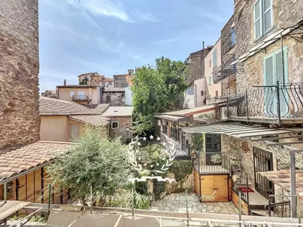 Achat appartement à vendre 2 pièces 28 m² - Cannes