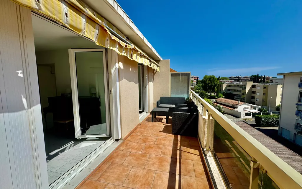 Achat appartement à vendre 2 pièces 36 m² - Cagnes-sur-Mer