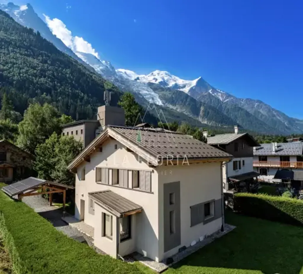 Achat maison à vendre 4 chambres 131 m² - Chamonix-Mont-Blanc